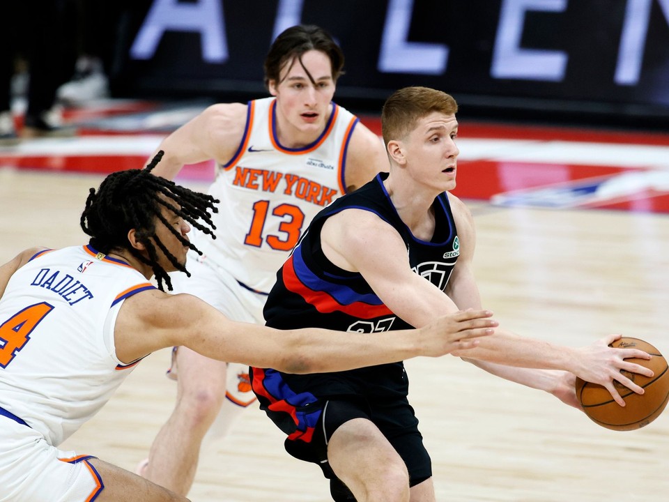 Momentka zo zápasu Pistons - Knicks