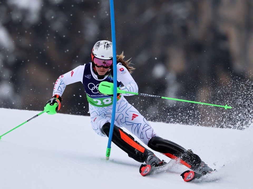 Slovenská lyžiarka Petra Vlhová v slalome tímovej kombinácie na ZOH 2026.
