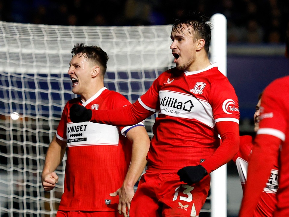 Slovenský futbalista David Strelec sa teší z gólu v drese Middlesbrough FC.