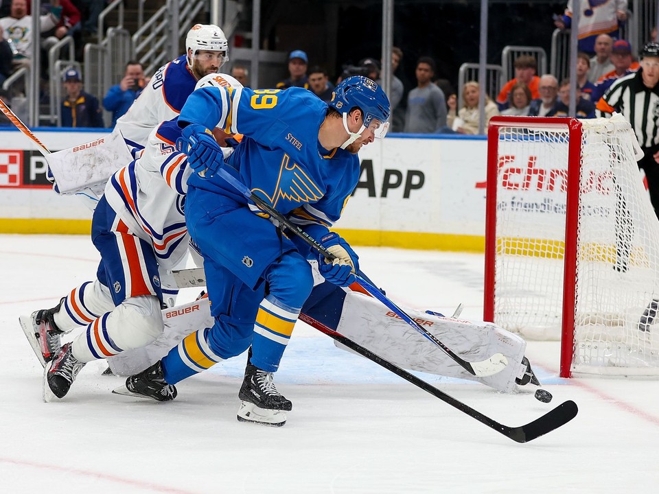 Momentka zo zápasu St. Louis - Edmonton