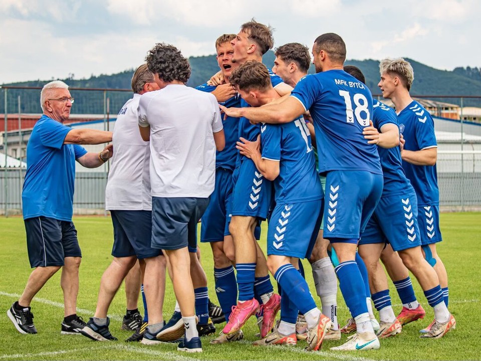 Radosť hráčov MFK Bytča.
