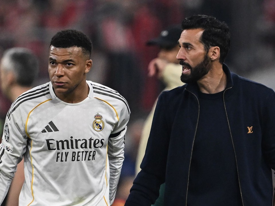 Kylian Mbappé a Alvaro Arbeloa