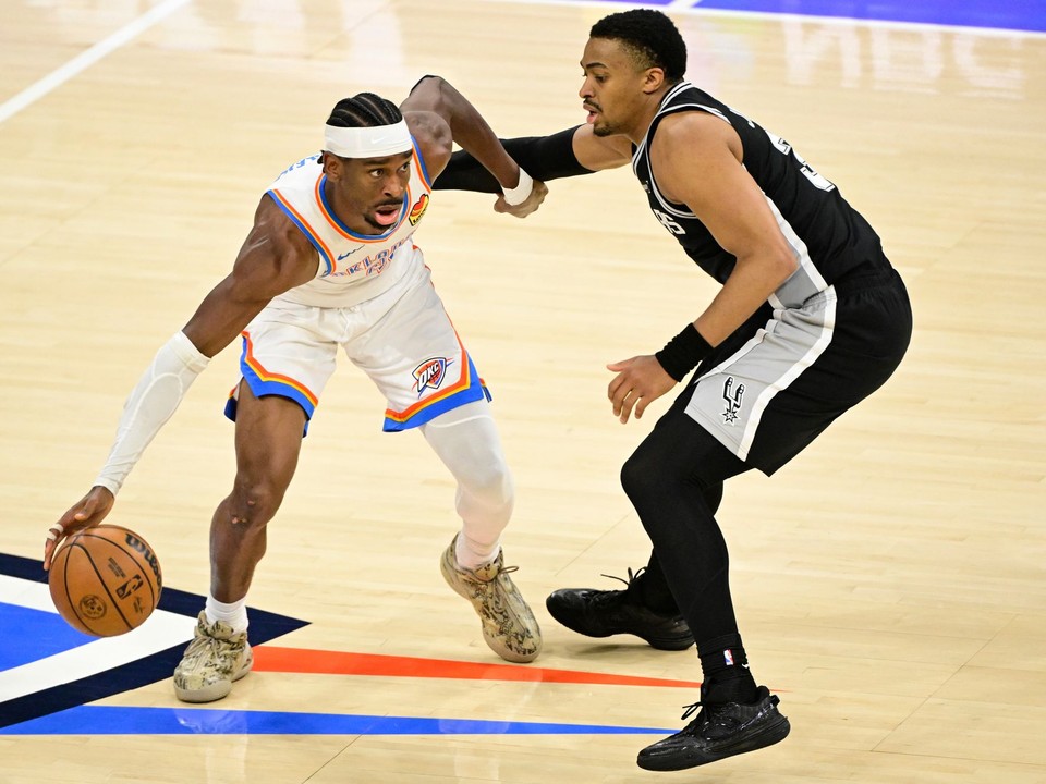 Shai Gilgeous-Alexander a Keldon Johnson