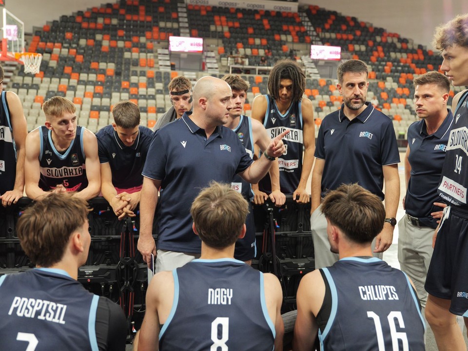 Slovenskí basketbalisti do 20 rokov