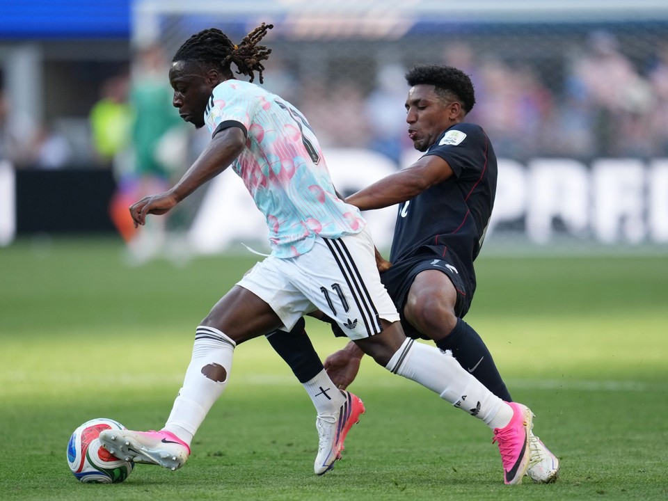 Belgium's Jérémy Doku, left, and United States' Alex Freeman battle for the ball during the World Cup round of 16 soccer match between the United States and Belgium in Seattle, Monday, July 6, 2026. (AP Photo/Abbie Parr)
- Canada26
- Canada2026
- FIFA
- Mexico26
- Mexico2026
- soccer
- USA26
- USA2026
- worldcup
- worldcup26
- WorldCup2026
- futbol
- Canada26
- Canada2026
- FIFA
- Mexico26
- Mexico2026
- soccer
- USA26
- USA2026
- worldcup
- worldcup26
- WorldCup2026
- futbol