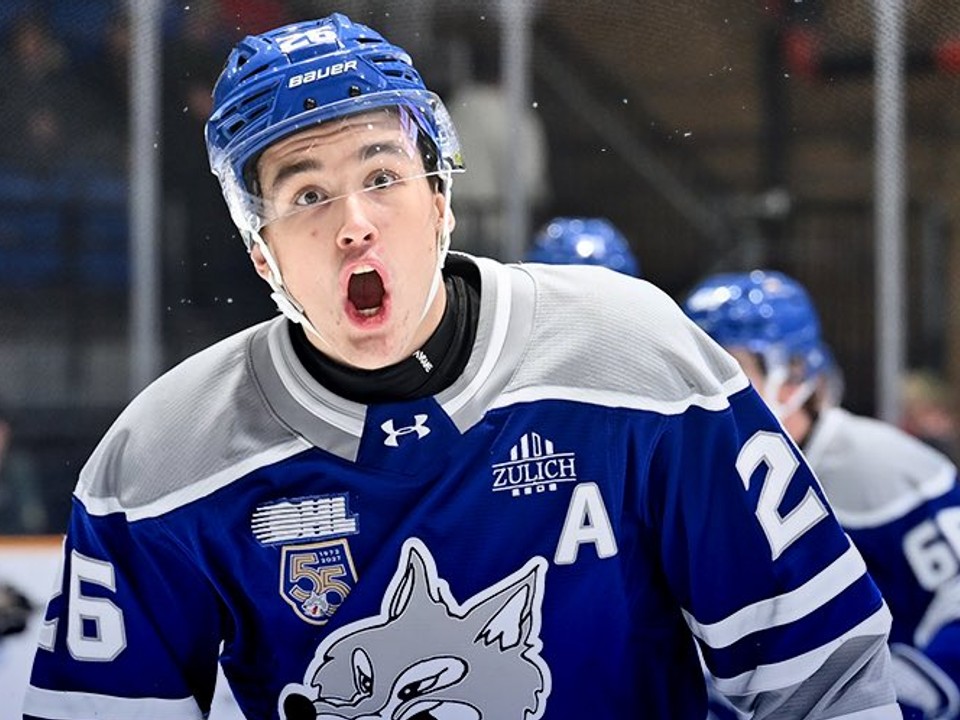 Ján Chovan v drese Sudbury