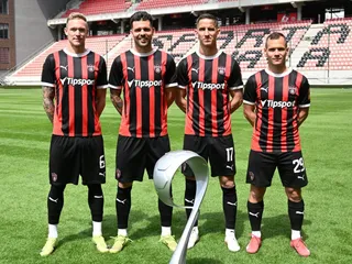 zľaval Roman Procházka, Michal Ďuriš, Jakub Paur a Martin Mikovič
