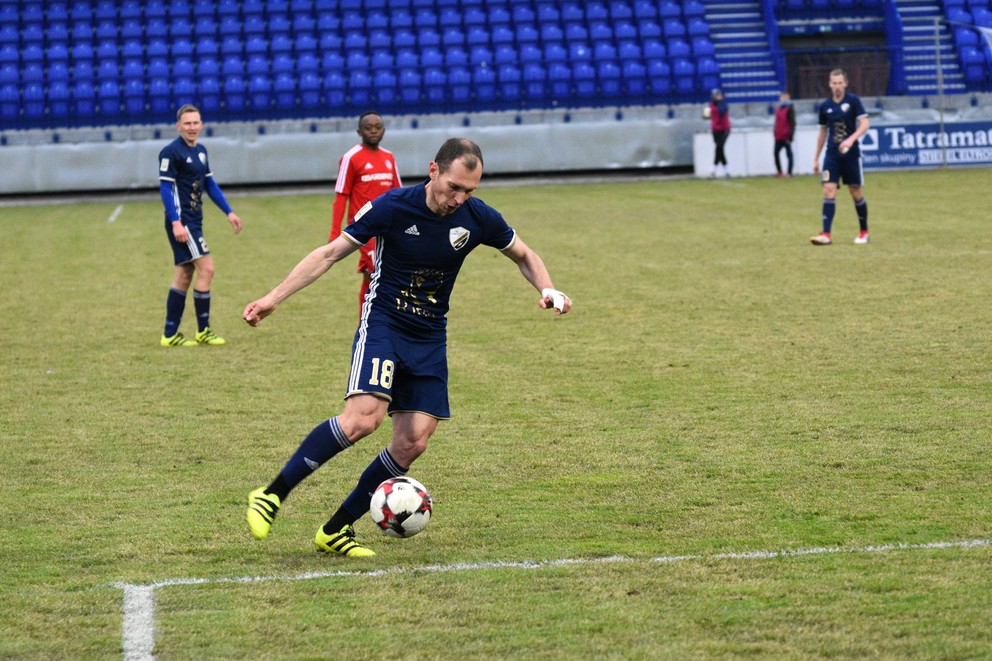 Štefan Zošák ukončil profesionálnu hráčsku kariéru.