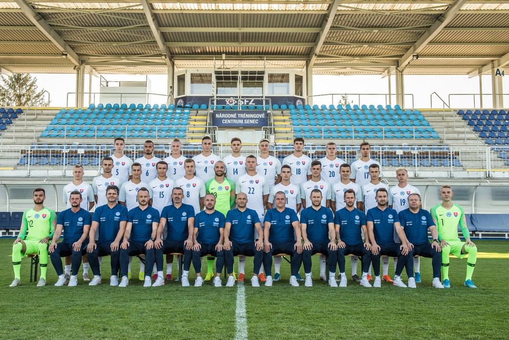 Spoločná oficiálna fotografia reprezentácie do 21 rokov.