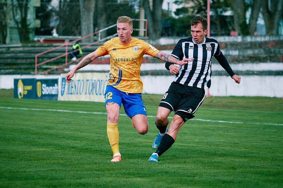 Petržalčania vyradili v Slovenskom pohári FK Pohronie.