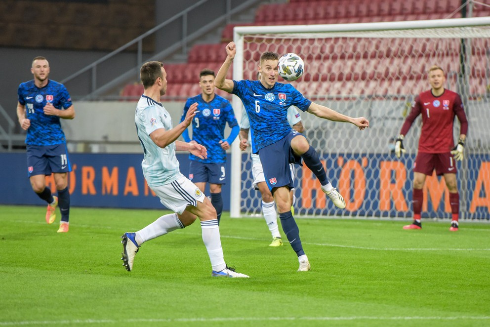 Doteraz posledné víťazstvo SR v Lige národov dosiahol tím trénera Tarkoviča v novembri 2020 na štadióne A. Malatinského v Trnave proti Škótsku (1:0). Na snímke autor víťazného gólu Ján Greguš.