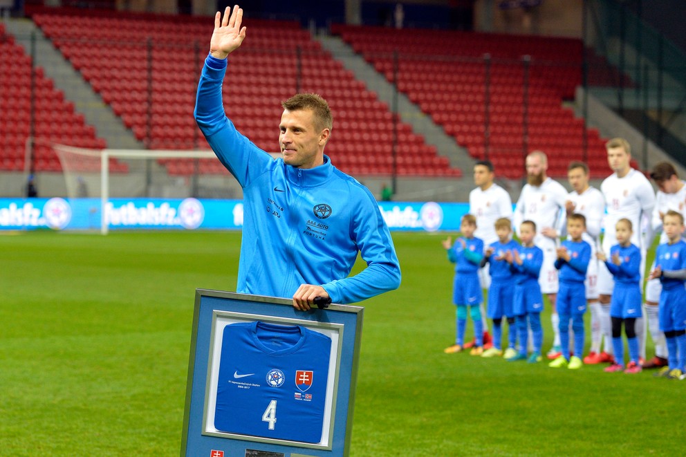 Ján Ďurica pred posledným zápasom reprezentačnej kariéry, proti Nórsku na štadióne Antona Malatinského v Trnave (Slovensko - Nórsko, 14. novembra 2017). 
