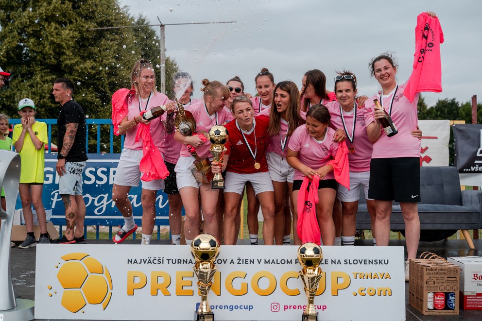 Víťazné družstvo turnaja Prengo Cup 2023 v kategórii žien - Pivárky Nadlice (Trnava, 24.6.2023).