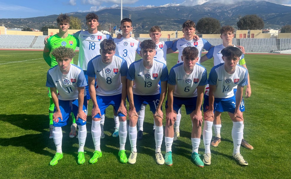 Slovenská futbalová reprezentácia do 17 rokov pred zápasom so Švajčiarskom U17 (6.3.2024)