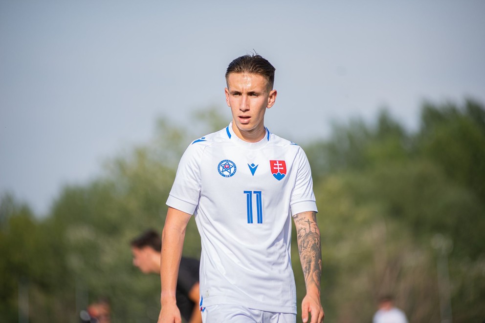 Róbert Petruška v zápase Slovensko U19 – Gruzínsko U19 v Dunajskej Strede (6.9.2024)