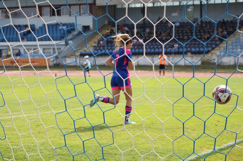 Najvyššie víťazstvo 4. kola dosiahli hráčky bratislavského Slovana. 