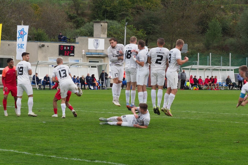 Hráči FK Beluša zdolali FC - Žolík Malacky 2:0.