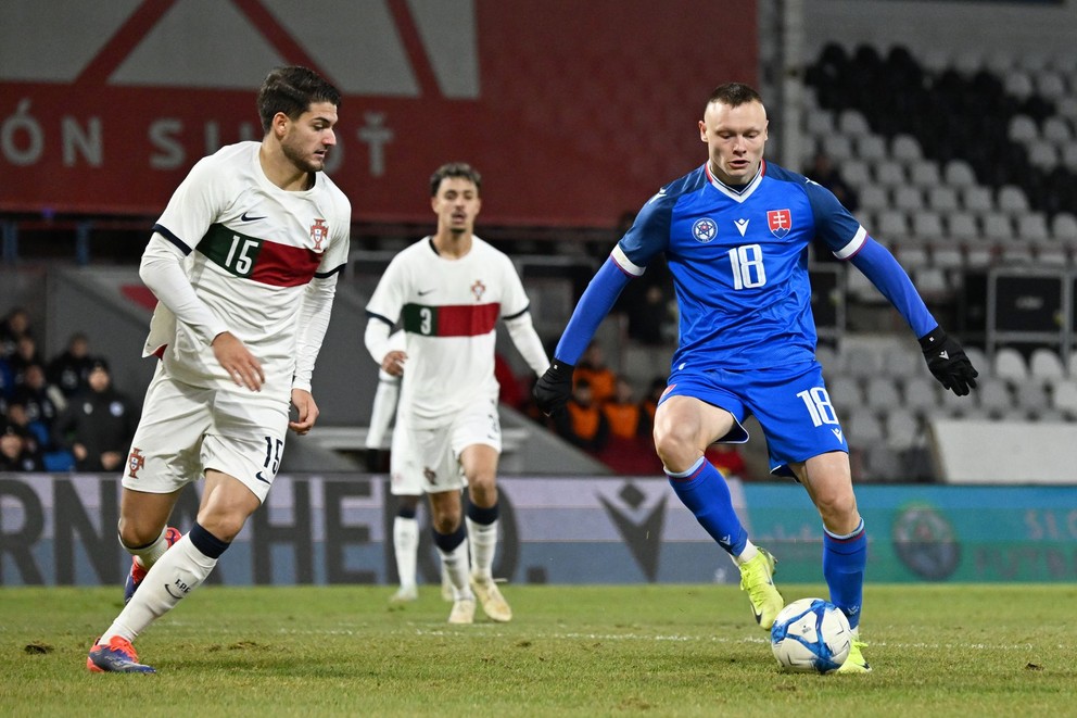 Christian Marques a Nino Marcelli v zápase Slovensko U21 – Portugalsko U21 v Trenčíne (18.11.2024)