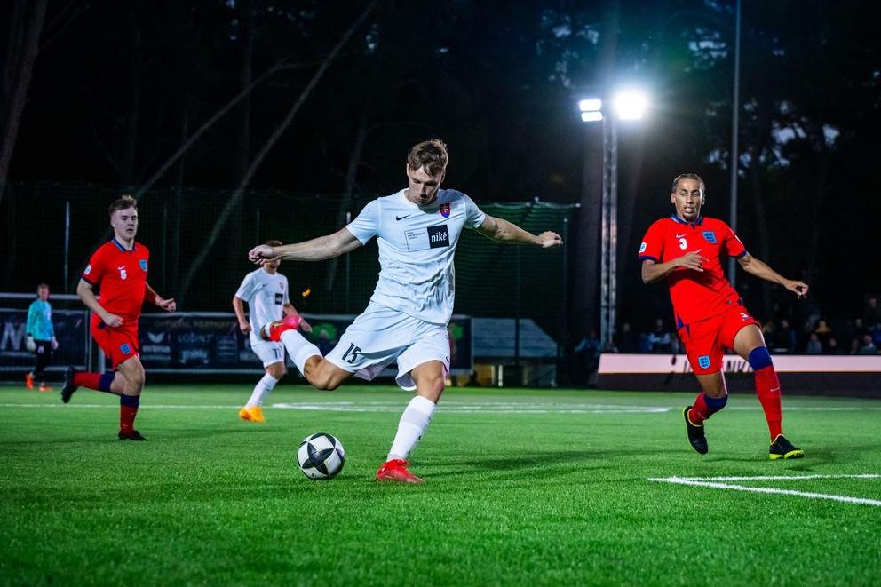 Okrem veľkého futbalu vyníka Dolník aj v tom malom, je majstrom sveta do 23 rokov.