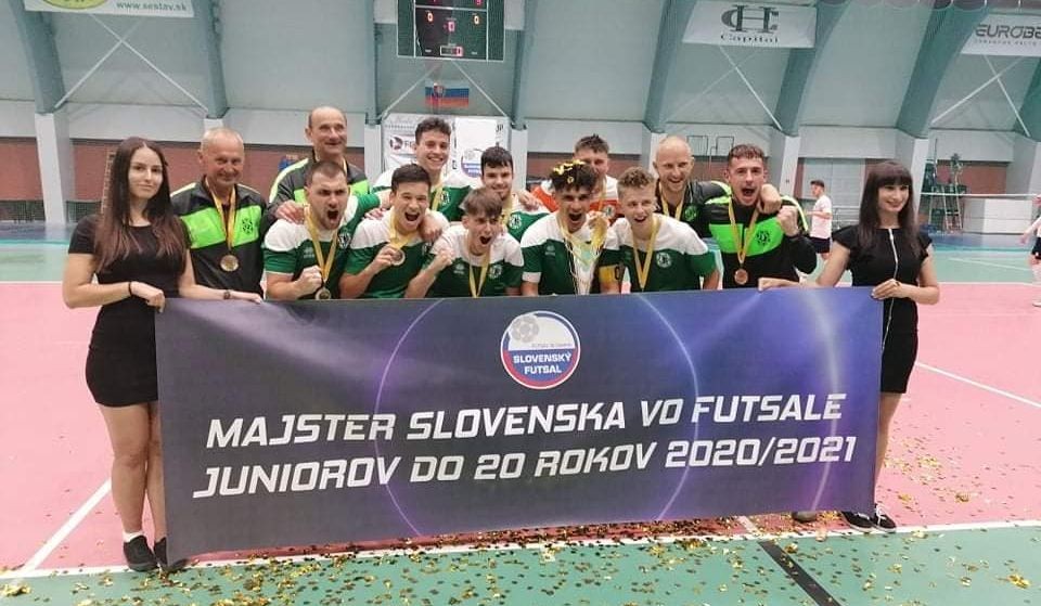 Titul v kategórii U-20 budú obhajovať futsalisti MŠK MAYERSON Nové Zámky.