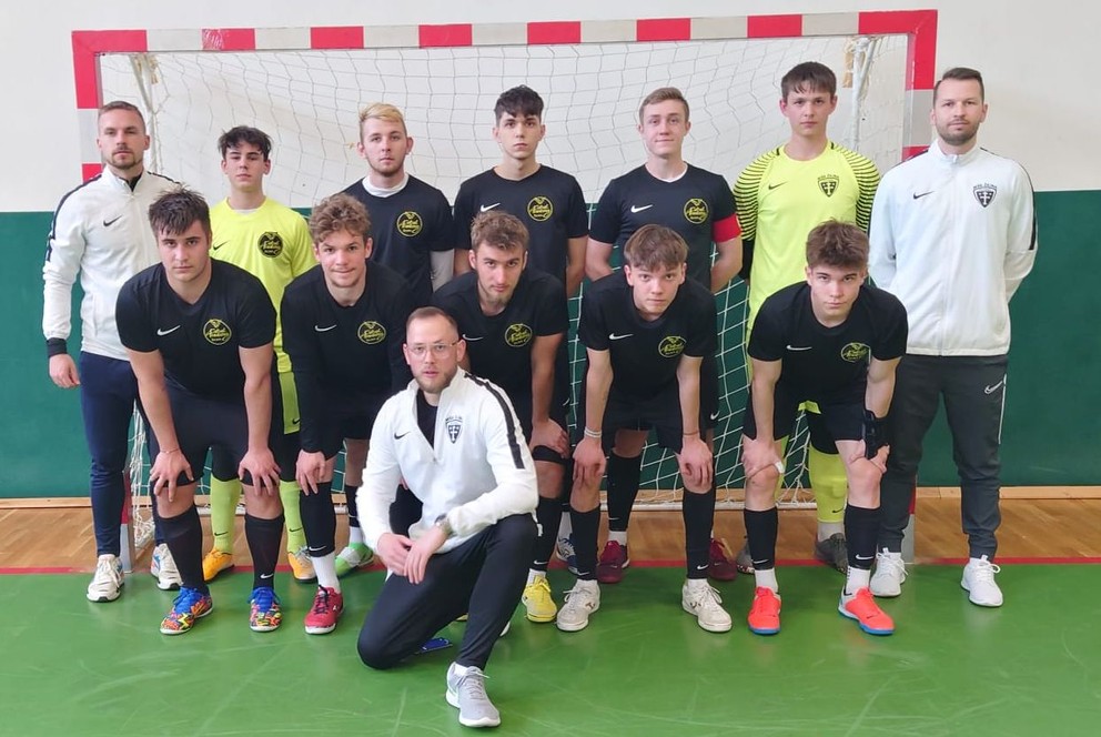 Tím Futsal Academy Žilina do 20 rokov na bloku v Žiline 30. marca 2022.