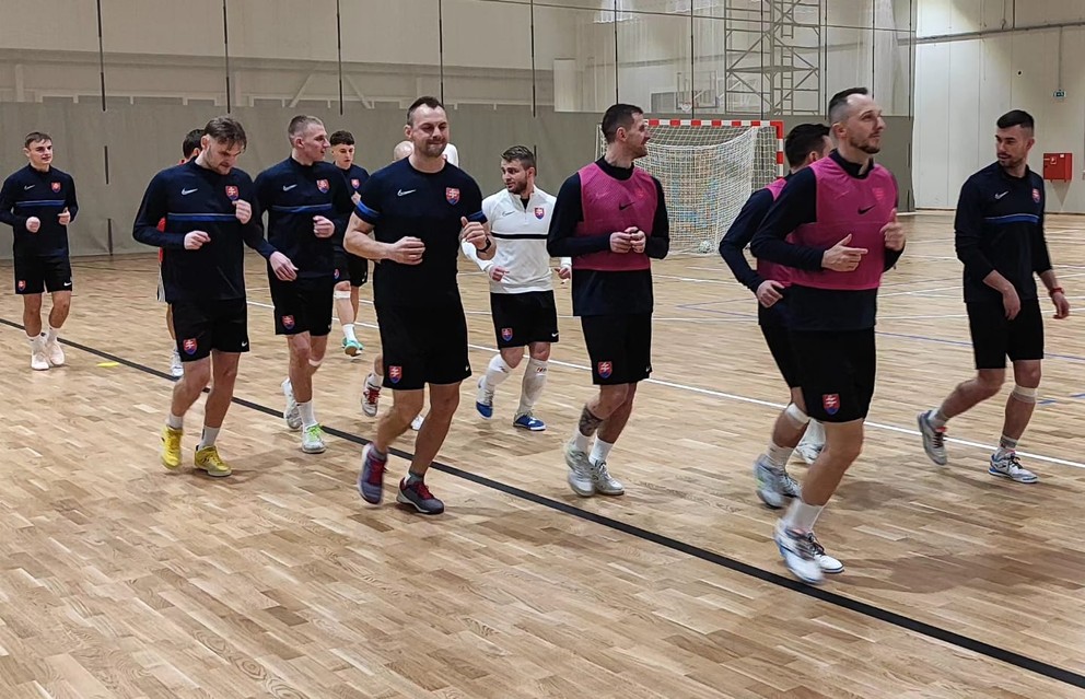 Futsaloví reprezentanti počas tréningu v Šamoríne 29.januára 2024.