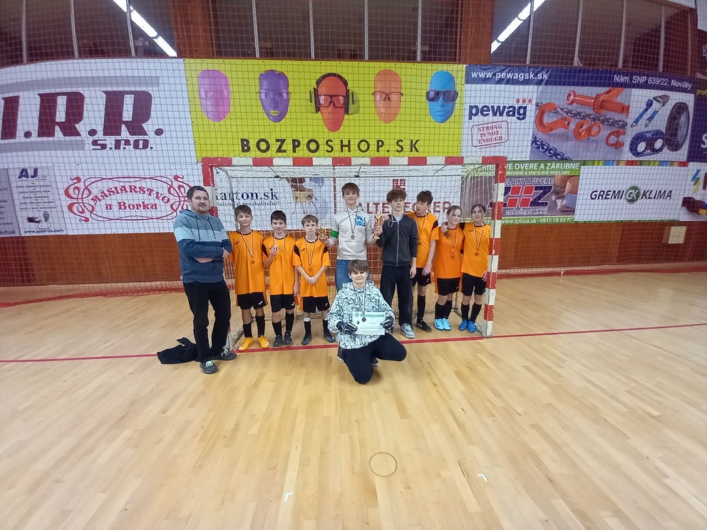 3. miesto  OFK Slávia Chrenovec-Brusno