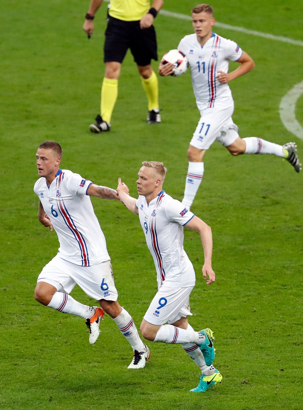 Island dal Francúzsku dva góly.