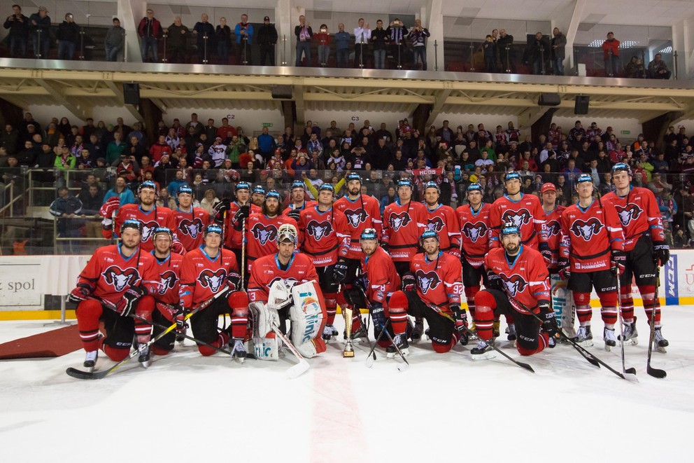 Hokejisti Banskej Bystrice ovládli základnú časť Tipsport Ligy. Dosiahnu aj na celkový triumf?