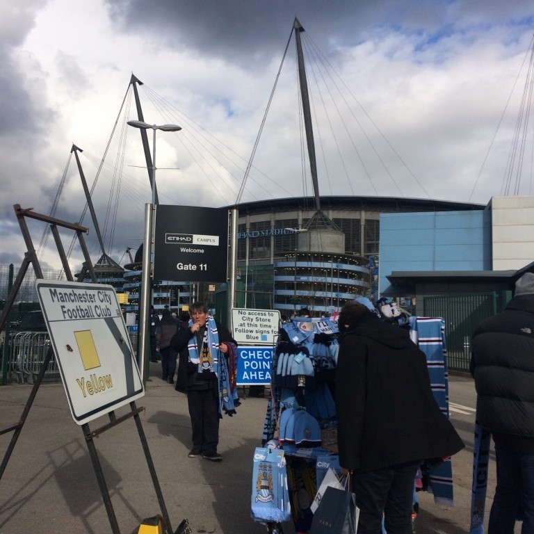 Ak by sa na Etihad Stadium hrala v lete iba Európska liga, bolo by to, vzhľadom k ambíciám klubu, veľké sklamanie.