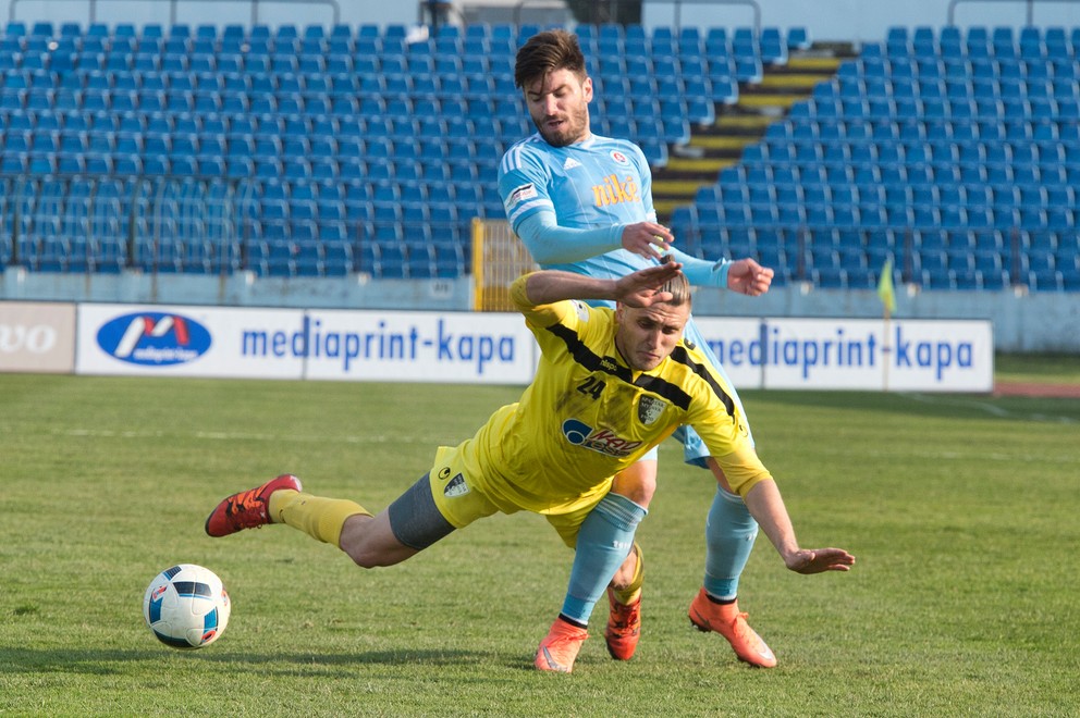 Marko Milinkovič (vzadu) nenaplnil očakávania klubu.