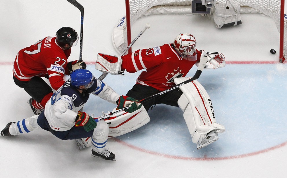 Hokejisti Kanady prehrali s Fínskom 0:4.