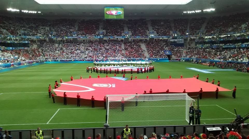Na miestny štadión budú mať dobré spomienky Walesania. Komu sa bude dariť viac v dueli medzi Rakúskom a Maďarskom?
