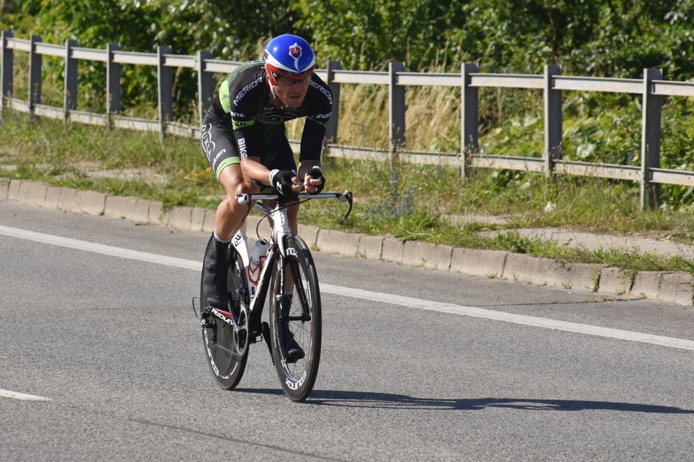 Striebro v časovke získal Maroš Kováč.