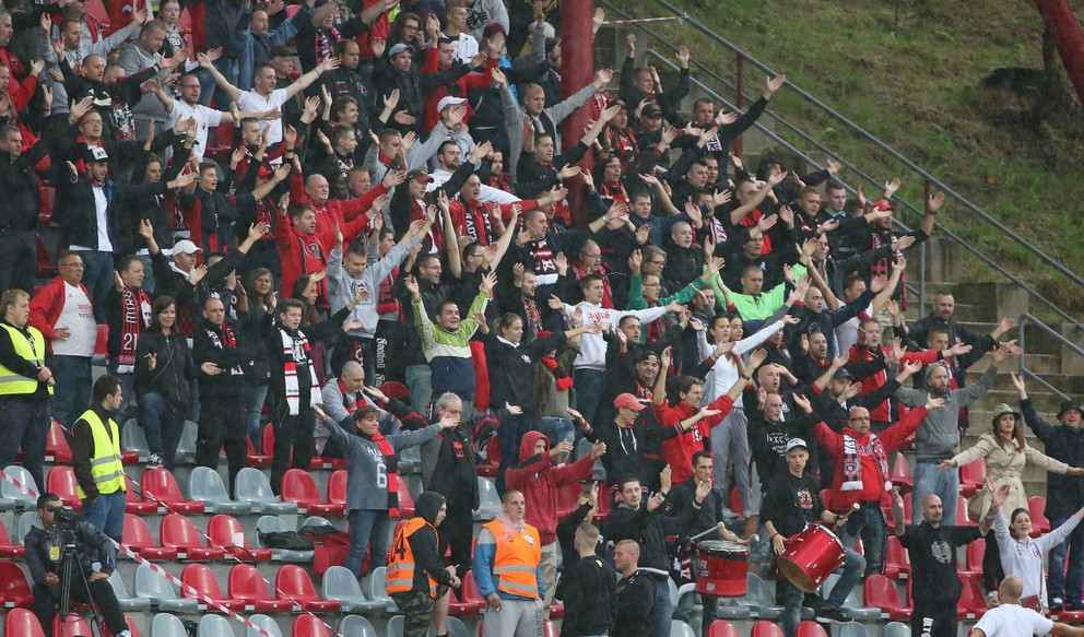 Futbalisti Spartaka Trnava sa spoliehajú aj na podporu svojich fanúšikov.