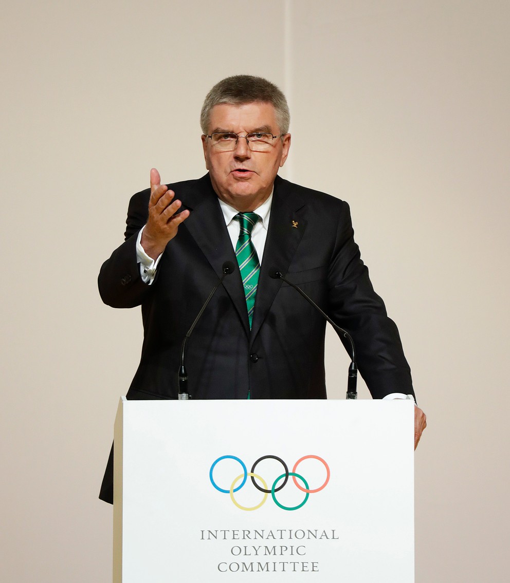 Thomas Bach si nemyslí, že by mali byť potrestaní všetci Rusi.