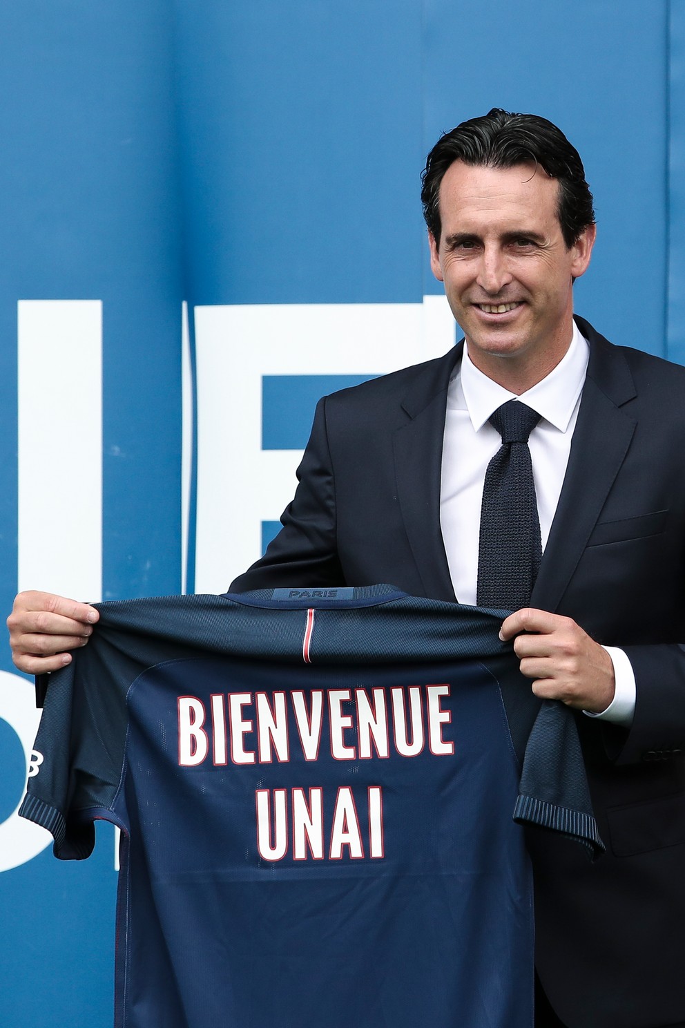 Po úspechoch so Sevillou prijal Unai Emery výzvu od francúzskeho majstra PSG.