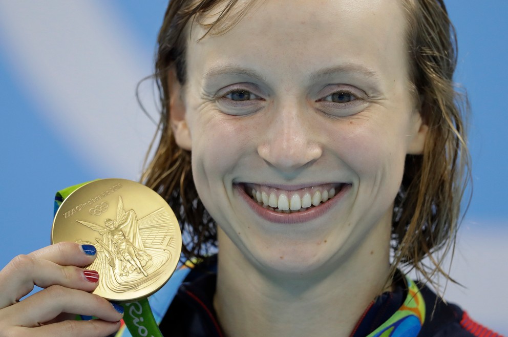 Katie Ledecká zbiera v Riu zlaté medaily ako na bežiacom páse.