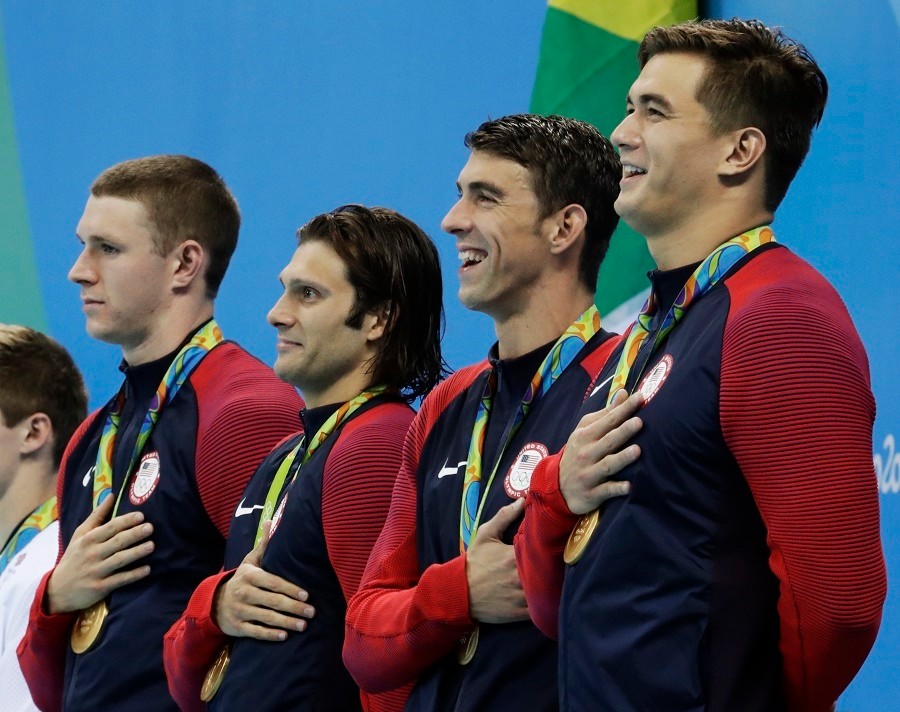 Zľava Ryan Murphy, Cody Miller, Michael Phelps a Nathan Adrian.