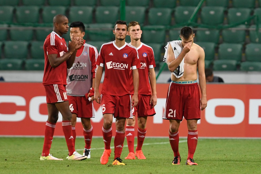 Futbalisti Trenčína odohrajú na jeseň viac zápasov na ihriskách súperov. 