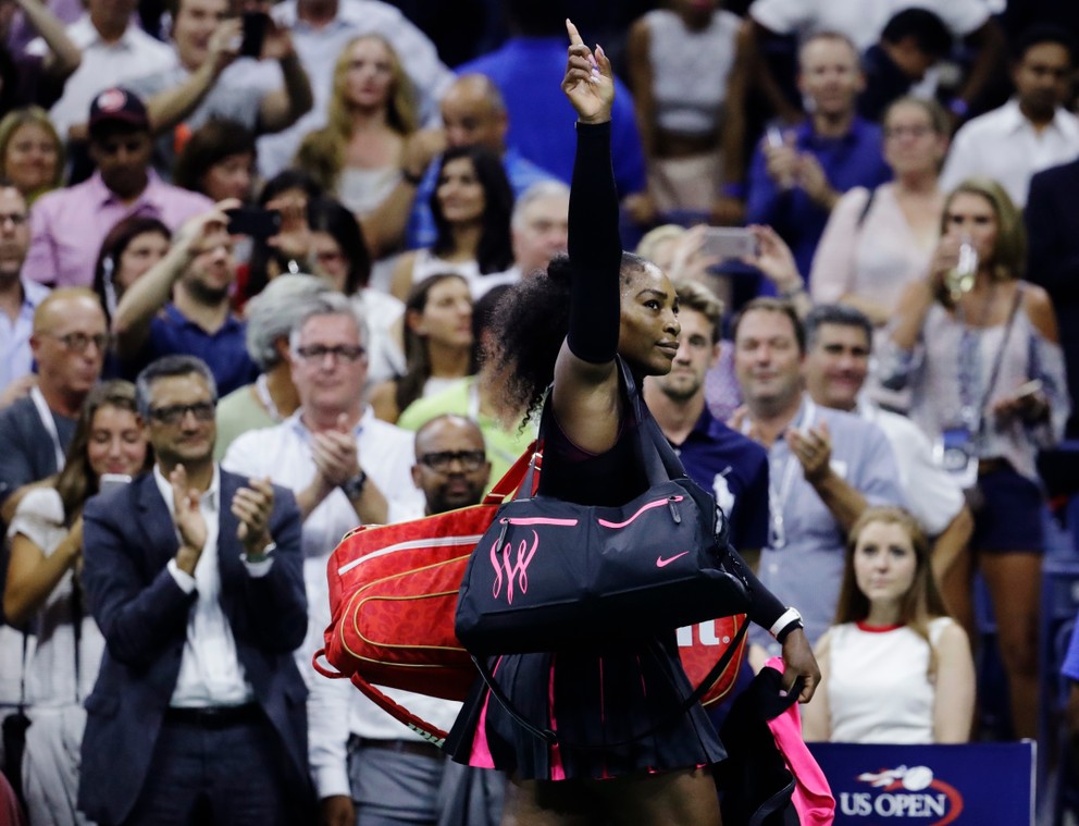 Serena Williamsová po prehre s Plíškovou príde o post svetovej jednotky.