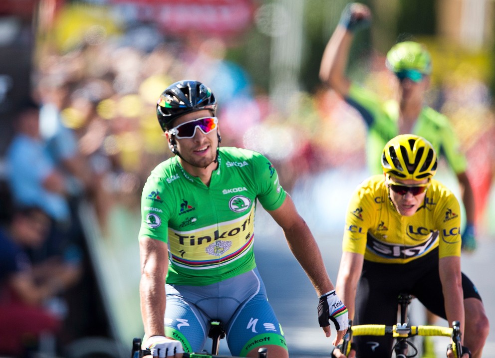 Peter Sagan a Chris Froome v 11. etape Tour de France 2016. 