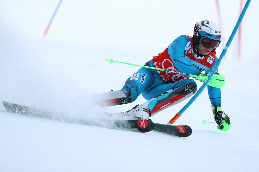 Henrik Kristoffersen ovládol slalom vo Wengene.