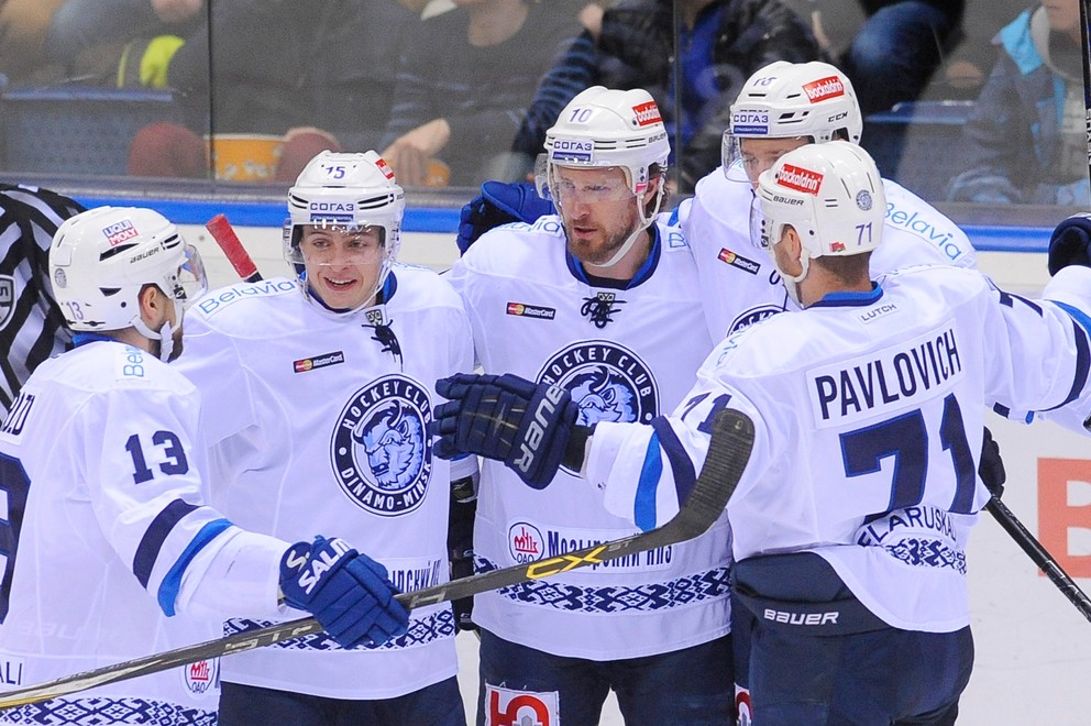 Hráčom Slovana môžu teoreticky pomôcť aj hokejisti Dinama Minsk.