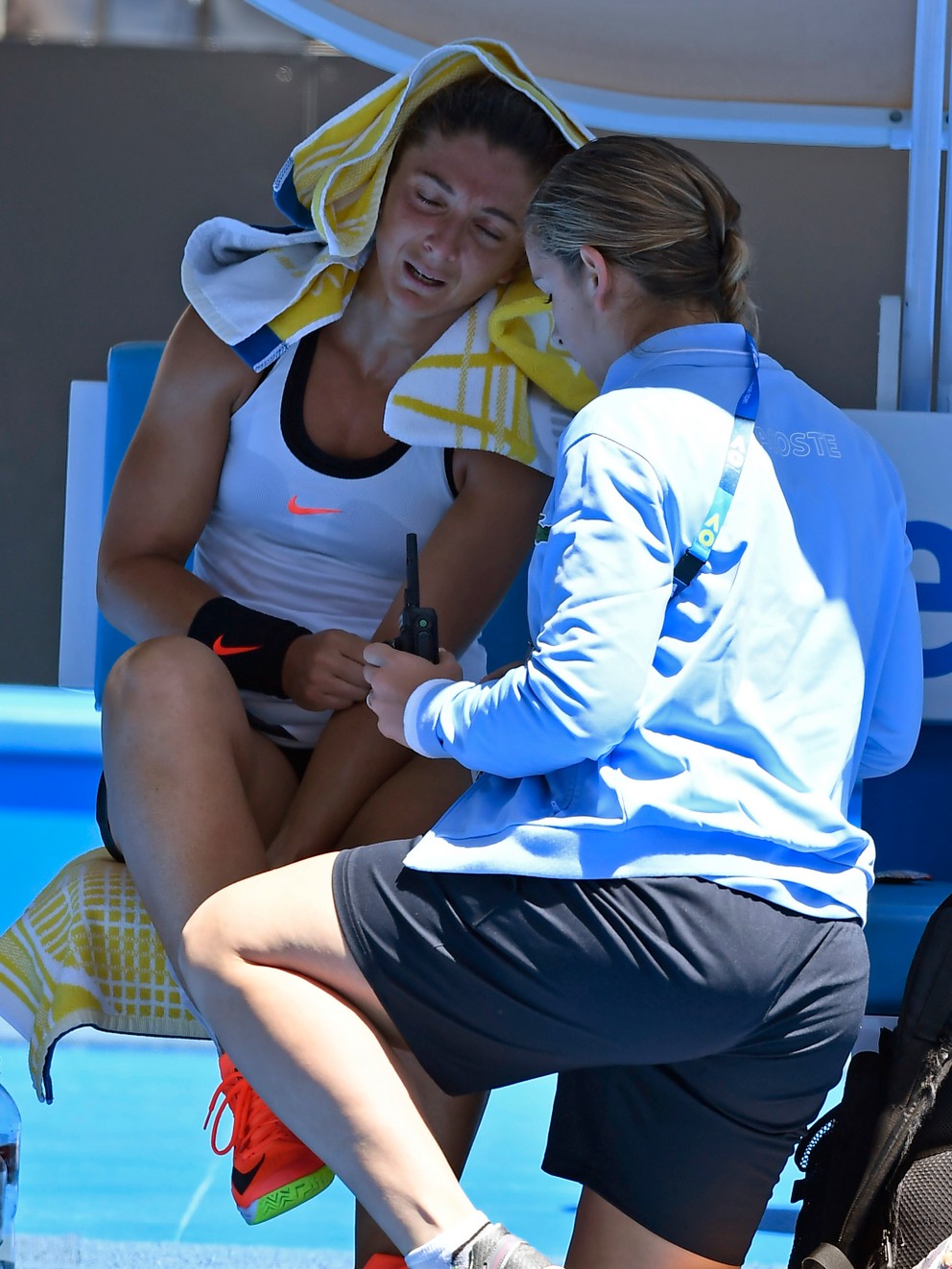 Sara Erraniová pre zranenie nedohrala na Australian Open zápas druhého kola.