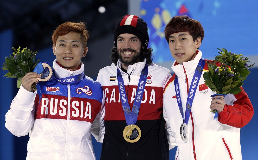 Viktor Ahn (vľavo) vybojoval pre Rusko tri medaily.