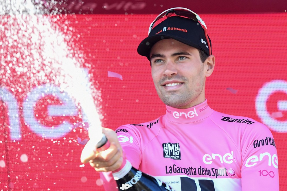 Tom Dumoulin pokračuje na Giro d'Italia v skvelých výkonoch.