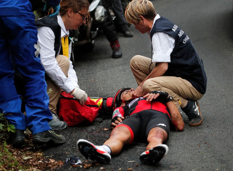 Richie Porte mal v deviatej etape vážnu nehodu.
