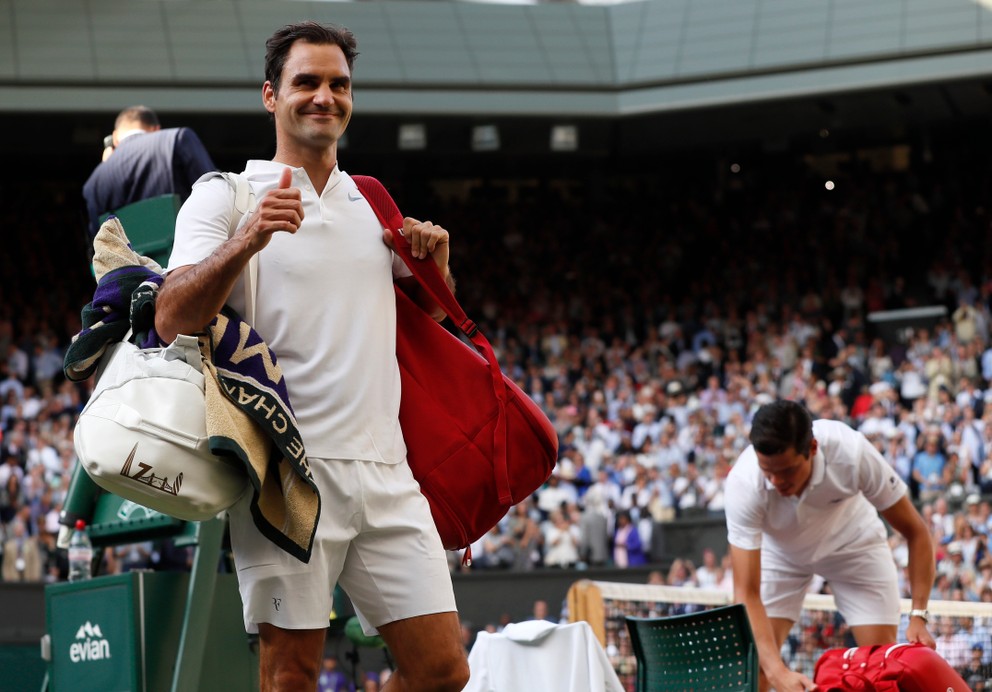 Radosť Rogera Federera po postupe do semifinále.