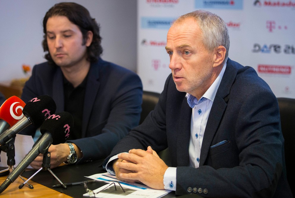 Na inšpekčnej ceste bola v uplynulom týždni delegácia Slovenského olympijského výboru (SOV) spolu so zástupcom Slovenského zväzu ľadového hokeja (SZĽH).